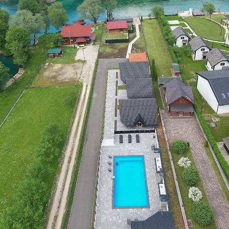 Holiday Houses Green Queen Bihać Esterno foto