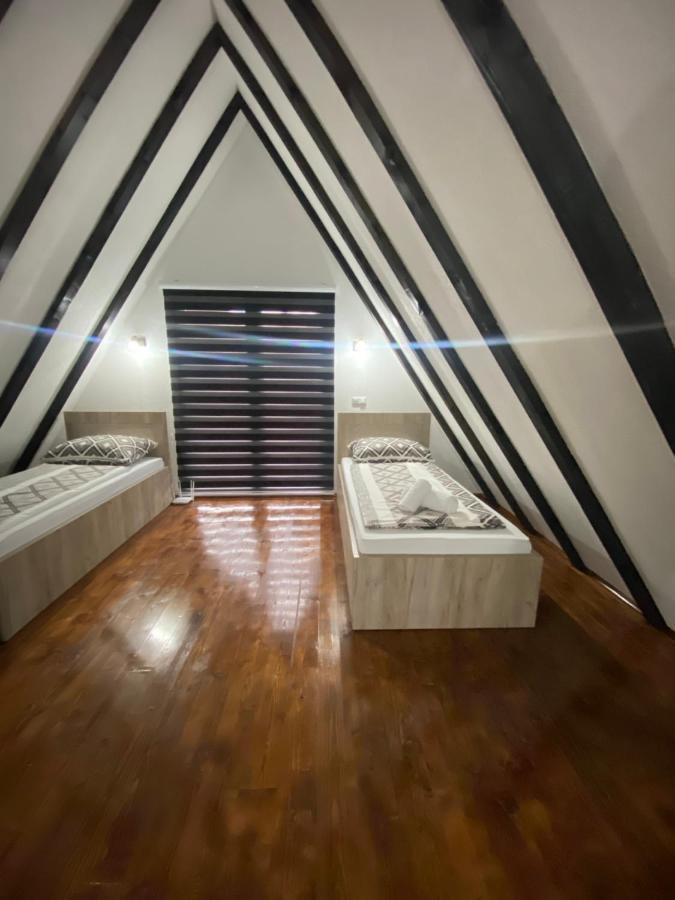 Holiday Houses Green Queen Bihać Esterno foto