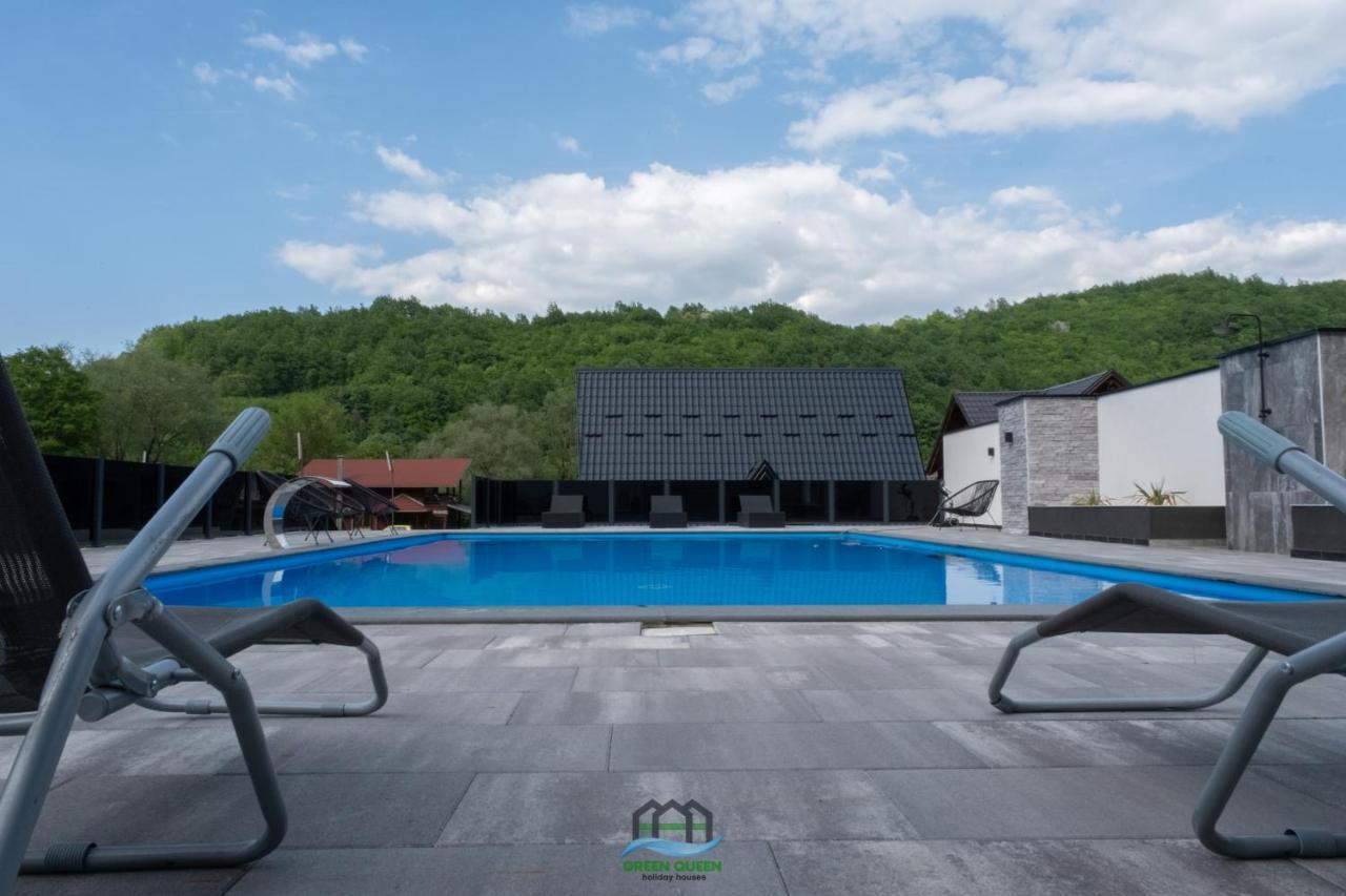 Holiday Houses Green Queen Bihać Esterno foto