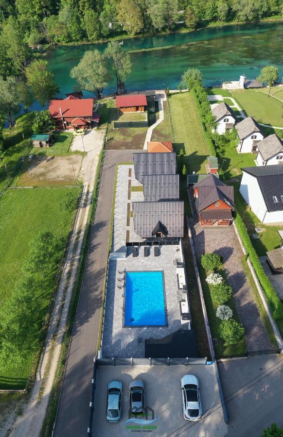 Holiday Houses Green Queen Bihać Esterno foto